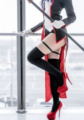 午夜免费小视频